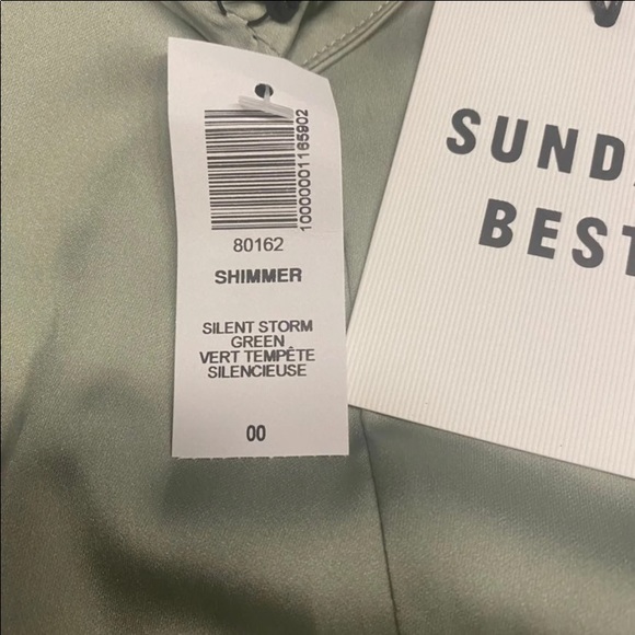 NWT! Aritzia Sunday Best Shimmer Dress - Picture 7 of 7